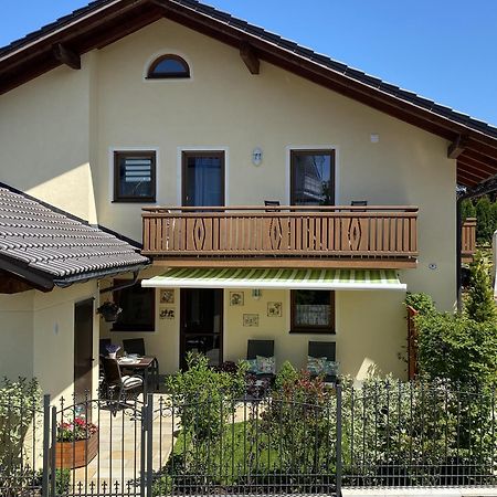 ברנאו אם כימסי Alpenappartement Traumzeit - Pool / Eigene Terrasse / Garten מראה חיצוני תמונה