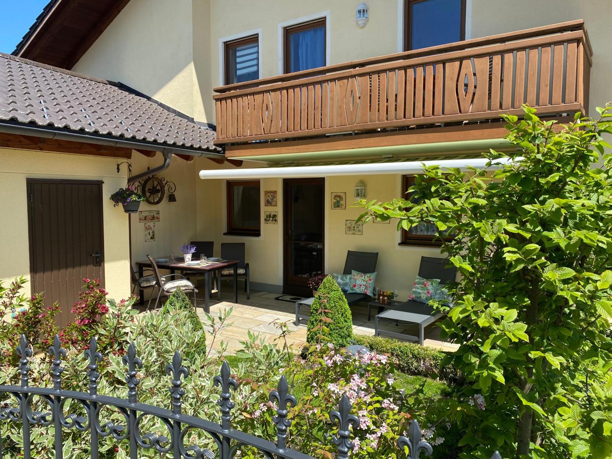 ברנאו אם כימסי Alpenappartement Traumzeit - Pool / Eigene Terrasse / Garten מראה חיצוני תמונה